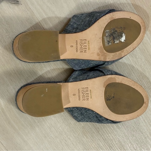 Eileen Fisher Ruche Chambray Denim Blue Slide Sandals Shoes Size 8 Dressy - Picture 7 of 7